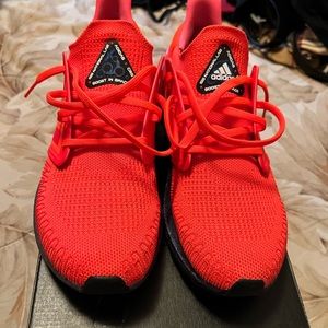 Ultraboost 20 NASA solar